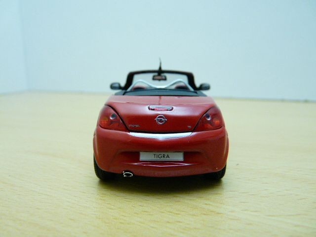 OPEL TIGRA Twin Top rouge 1/43 | eBay