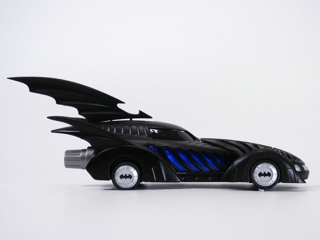 Batmobile film BATMAN FOREVER 1995 1/43 | eBay Australia