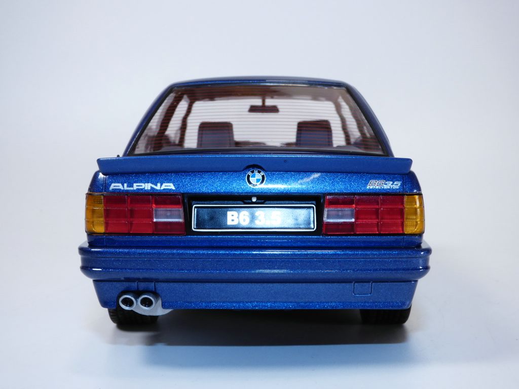 KK SCALE MODELS 1988 BMW Alpina B6 3.5 E30 Blue metallic 1