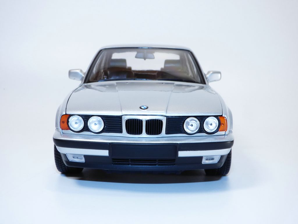 たそたそ1/24 BMW 535i（カスタム品） たそたそ様専用1/24 BMW 535i（カスタム品） - メルカリ