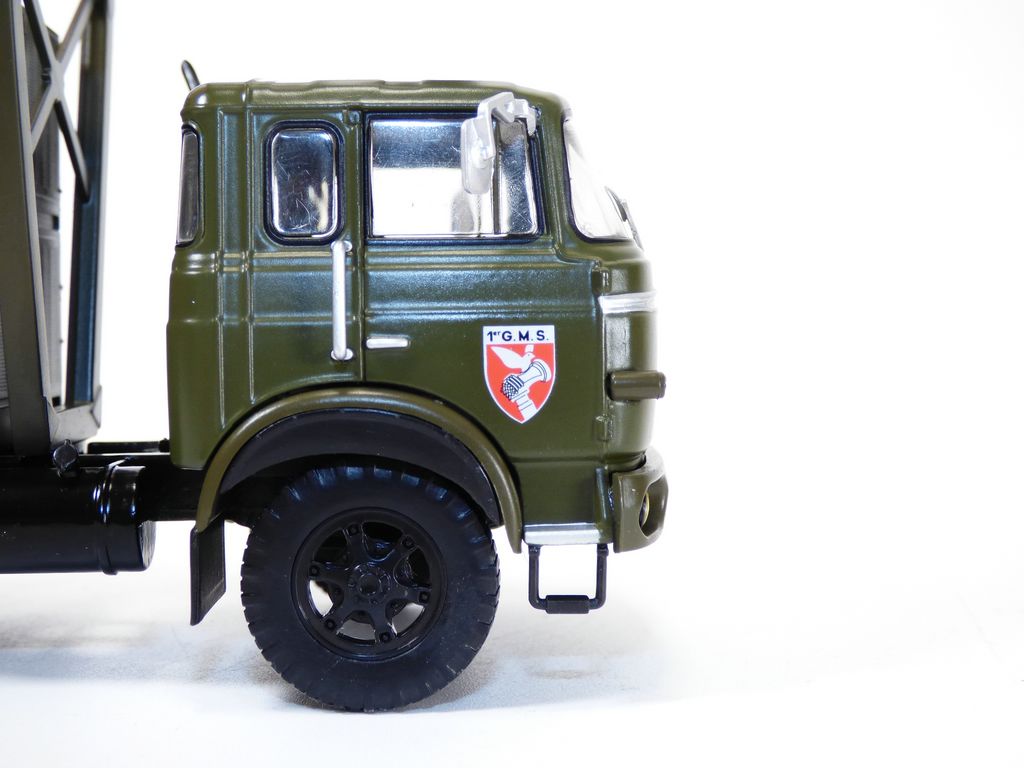 BERLIET VTC Military Truck Transport Nuclear Warhead 1/43 - Picture 6 of 7