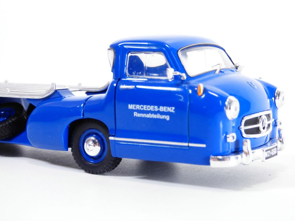 Camion Plateau Mercedes 1955 – IXO 1/43 – Renn Transporter – Neuf