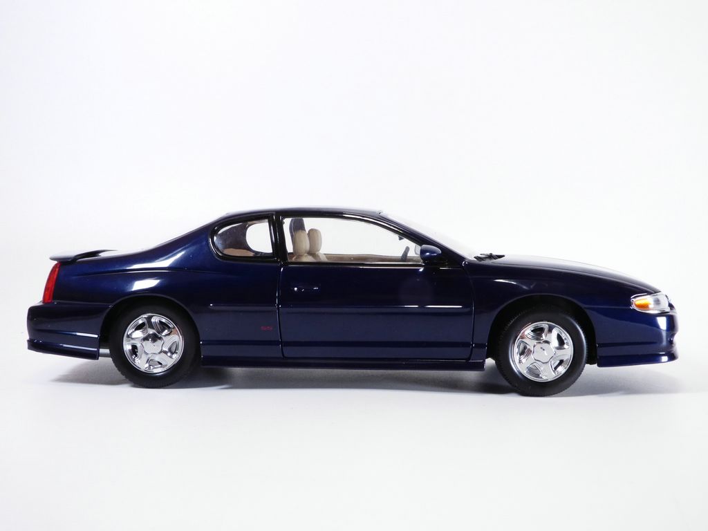 CHEVROLET MONTE CARLO SS bleu Navy 2000 1/18 657440019866| eBay