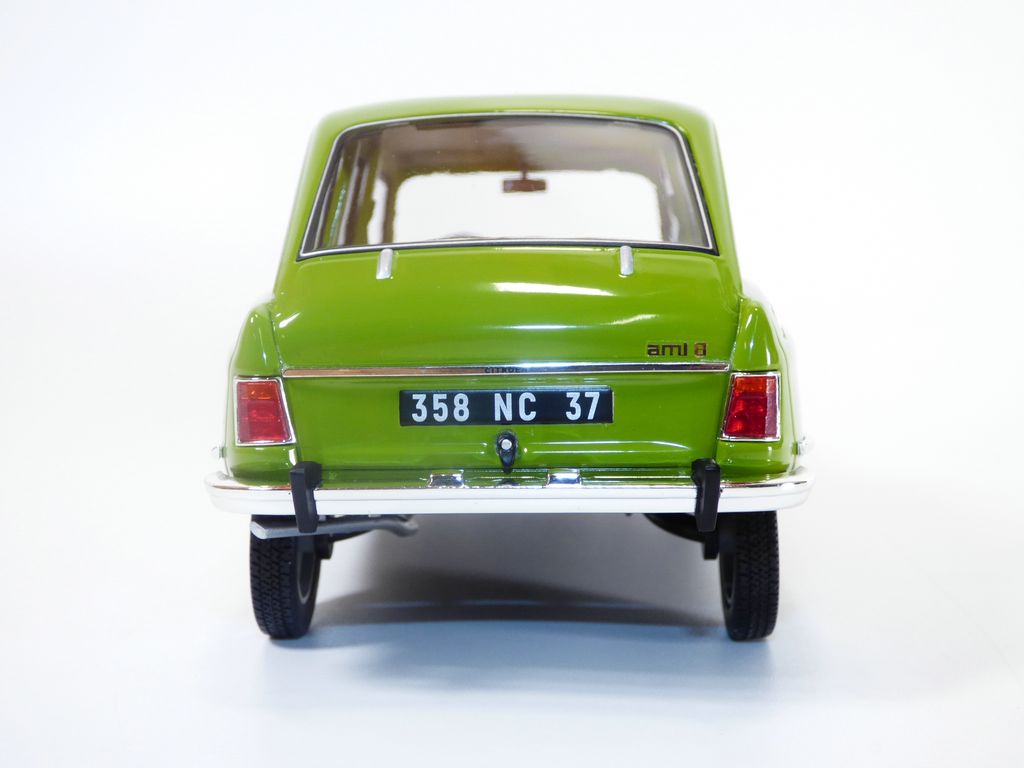 Citroën Ami 8 Club 1969 – Norev 1/18 – Iris Green – Neuve En Boîte – Réf 181677