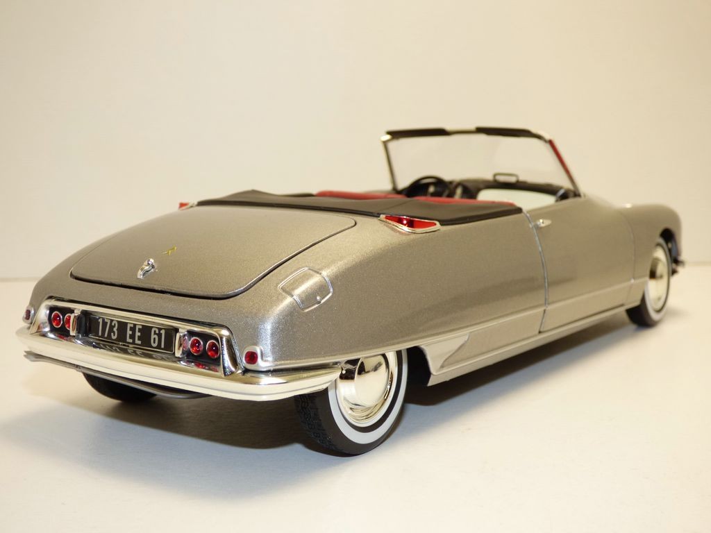 CITROEN 1/18 DS 19 CABRIOLET gris Perle 1/18 CITROEN DS19 Chapron e95b8e CITROEN 1/18 DS 19 CABRIOLET gris Perle 1/18 CITROEN DS19 Chapron e95b8e