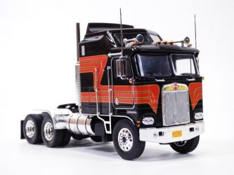 Camion KENWORTH K100 AERODYNE noir & rouge 1/43 1976 Ixo TR229.22 4895102349081 USA Truck