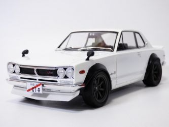 NISSAN SKYLINE C10 HAKOSUKA blanc perle 1970 1/18 Solido S1813001 KPGC10 GTR 3663506042621