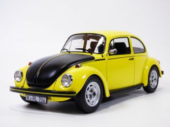 VOLKSWAGEN COCCINELLE 1303 jaune & noir 1/18 VW BEETLE KAFER Norev 188536 3551091885368 B0GBY5M4RF