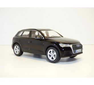 AUDI Q5 NOIR MYTH 1/43 I-SCALE 501.16.056.33 BLACK SCWHARTZ NERO NEGRO 2016  3665369036007 5011605633 B084RDS6XK