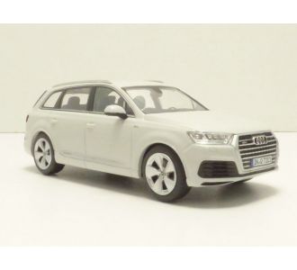 AUDI Q7 BLANC GLACIER 1/43 2016 SPARK 5011407623 2160000023664 B015NB6BHQ