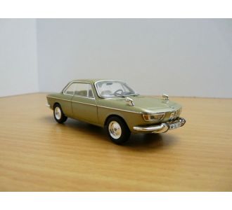 BMW 2000 CS COUPE 1/43 IXO MOC256.13 1966 2000CS 2000C GREEN LIMITED EDITION CHAMPAGNE METALLISE METALLIC