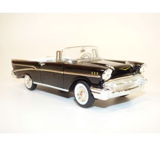 CHEVROLET BEL AIR CABRIOLET NOIR 1957 1/32 CONVERTIBLE SIGNATURE 32430 836507004308 B01LVVCNB2