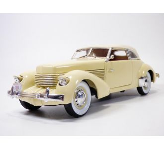 CORD 810 Jaune 1936 1/18 Signature 18108 Yellow 9968234814217 B0CG3RZPW4