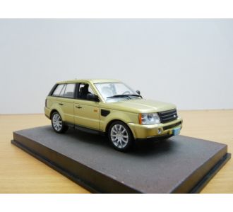 RANGE ROVER L322 JAUNE PAILLETE 1/43 DIORAMA FILM JAMES BOND CASINO ROYALE 2006 MOVIE CAR MODELCAR MINIATURE DE FILM VOITURE DE FILM YELLOW GEEL AMARILLO