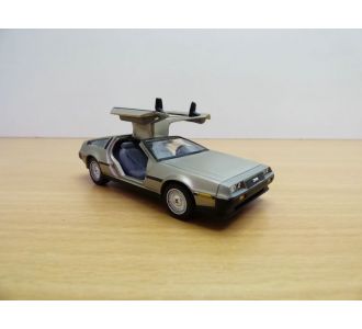 DMC DELOREAN GRIS ALUMINIUM 1981 1/43 SUNSTAR CHRONO VITESSE 24000 DE LOREAN