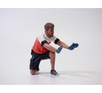 Figurine RACE CREW 1 mécanicien à genoux 1/18 American Diorama 19001 685457099847 F1 rallye accessoire diorama