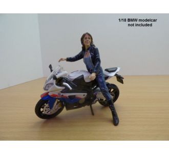 FIGURINE MOTARD BIKER ASSIS ANGEL 1/18 American Diorama 23868 WOMEN 616983238684