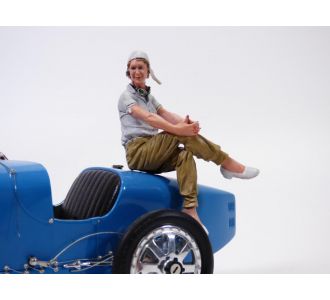 Figurine PILOTE BUGATTI femme Hellé NICE 1/18 1930's FLM118048 3700474505489