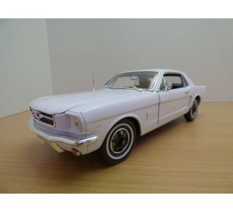 FORD MUSTANG COUPE HARD TOP BLANC 1/18 WELLY 12519W WHITE WEISS BLANCO BIANCO 1964 1/2 JANTES NOIRES