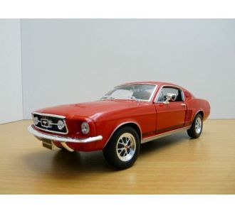 FORD MUSTANG FASTBACK 1967 ROUGE 1/24 Welly 22522 RED ROT ROSSO ROJO MUSCLE CAR USA