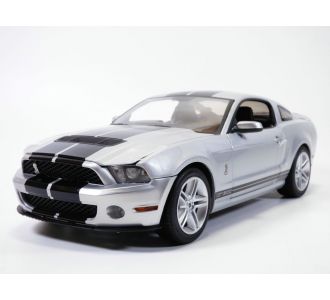 FORD MUSTANG SHELBY GT500 gris Ingot & bandes noires 1/18 2011 Greenlight 13673 810087064891 silver & black stripes