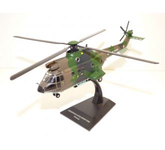 HELICOPTERE AEROSPATIALE AS332 SUPER PUMA ARMEE DE TERRE FRANCAISE 1/72 ATLAS 23786 7436229623608 B07WRD5Z5Y