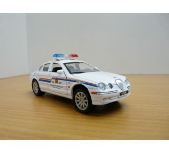 JAGUAR S-TYPE POLICE CANADA NORTH VANCOUVER 1/38 WELLY 113213 FK01 MOTEUR A FRICTION PULL BACK POLICE