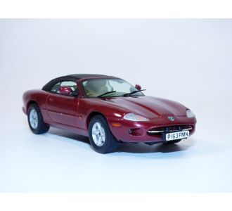 JAGUAR XK8 cabriolet rouge Cardinal 1/43 VITESSE V98060 5601673980603 B001PS4KQQ