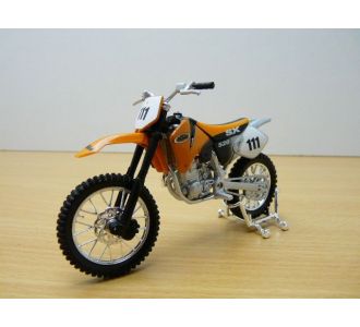 MOTO KTM 520SX n°111 ENDURO 1/18 MAISTO 39300 ORANGE 520 SX 354S 8719247236807 B07KDBCYDL