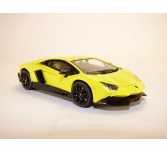 LAMBORGHINI AVENTADOR LP720 50EME ANNIVERSAIRE JAUNE 1/43 MAGSCAVENTADOR 3665369038322 B089WKDGNY