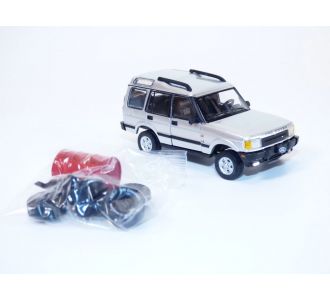 LAND ROVER DISCOVERY 1 gris 1998 1/64 BM CREATIONS 64B0187 0633690418468