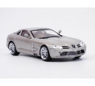 MERCEDES SLR mac Laren gris métallisé 1/43 2003 Atlas HM22 Mes voitures mythique Dominique Chapatte