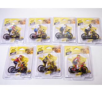 Pack de 4 cyclistes du TOUR DE FRANCE 2022 1/18 Solido S1809906 3663506017247 Maillot jaune a pois vert & blanc B0BTB93M89