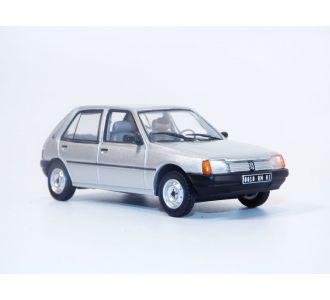 PEUGEOT 205 GL gris Futura 4 portes 1/43 Norev 471735 3551094717352 B0CCYF3PJ5