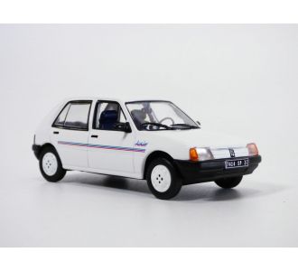 PEUGEOT 205 JUNIOR 5 portes blanc 1/43 Norev 471725 3551094717253