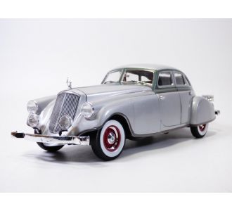 PIERCE ARROW 1933 Gris Arrow 1/18 Signature 18136 0756907035194 B002XT04J8
