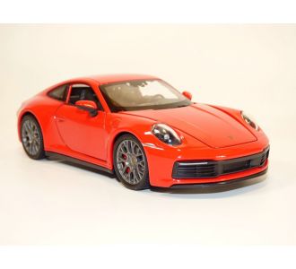 PORSCHE 911 - 992 CARRERA 4S rouge 1/24 Welly 24099 red 4052176739112 B09271P88Q