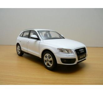 AUDI Q5 QUATTRO BLANC 2009 1/24 WELLY 22518 WHITE WEISS 2009 4052176503522
