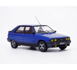 RENAULT 11 - R11 TURBO bleu Lumière 1/43 5 portes 1986 Odeon 154 4895102339334