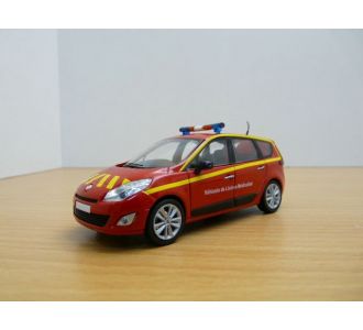 RENAULT GRAND SCENIC SAPEURS POMPIERS 2009 1/43 SCENIC 3 III VEHICULE DE LIAISON MEDICALISE SOLIDO 150139