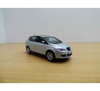 SEAT TOLEDO III 3 GRIS METALLISE 2006 1/43 SILVER SILBER ZILBER VAPS 855901107