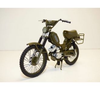 TRAIL TESTI MILITAR 1981 1/18 ATLAS AHMSM019