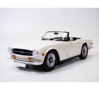 TRIUMPH TR6 blanc 1969 1/18 Minichamps 155132035 4012138753303 B091M9M52H