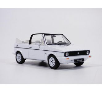VOLKSWAGEN POLO 4 portes violet - bleu 1994 1/43 VW MKIII MK3 Ixo CLC5798N.22 4895102343799