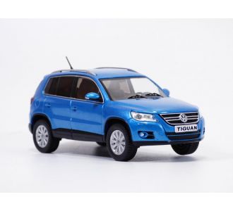 VOLKSWAGEN TIGUAN bleu métallisé 2007 1/43 VW Ixo CLC574N.22 4895102343393