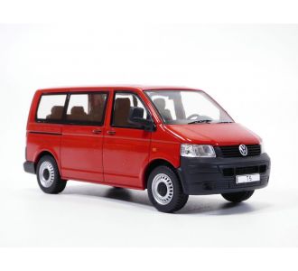 VOLKSWAGEN TRANSPORTER T5 TDi rouge 2003 Caravelle VW 1/43 Ixo CLC564N.22 4895102343065