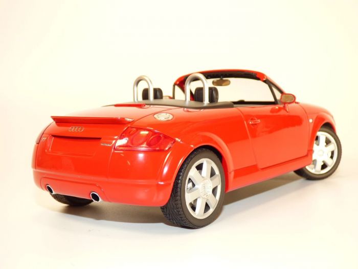 Audi Tt Cabriolet Rouge 2000 1/18 Roadster Minichamps 155017032