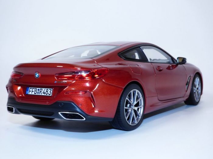 ミニカー　[破損品] 1/18 BMW 850i 2019(メタリックオレンジ) [183285] BMW 850i 2019 Metallic Orange | HLJ.com