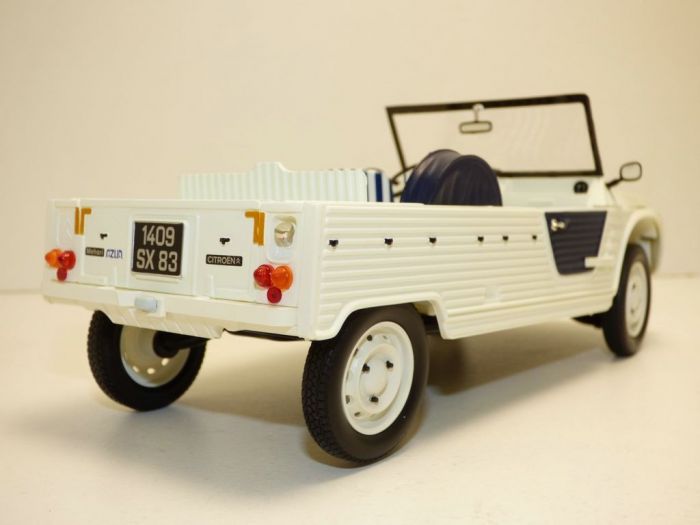 Mehari miniature 1 18 2025
