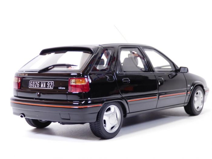 VOITURE VOYAGE　52418 Citroen ZX Usados e Novos